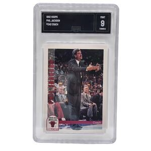1992 Hoops Phil Jackson #242 Chicago Bulls Coach GMA 9 Mint Graded Basketball
